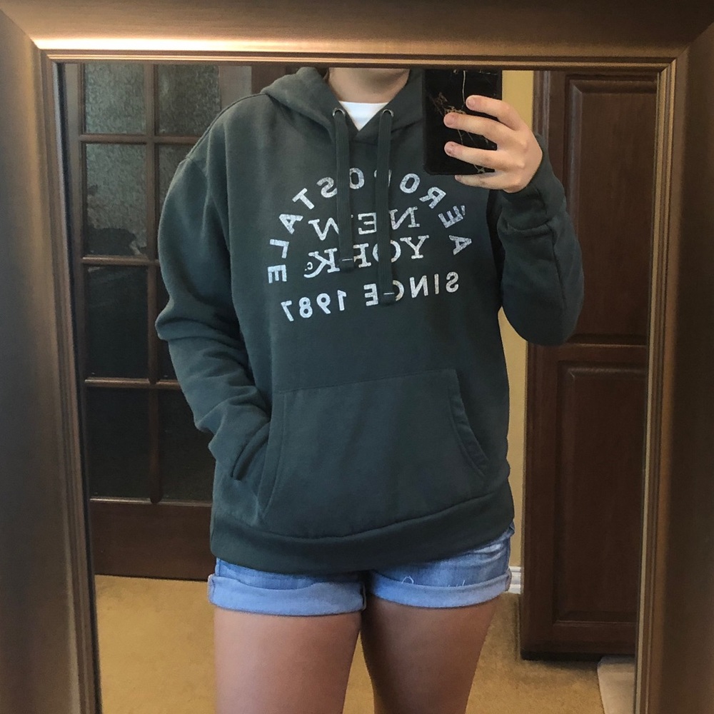 Sweatshirt/ Hoodie